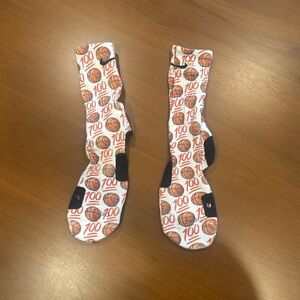 Nike Basketball Emoji Athletic Socks - White and Black
